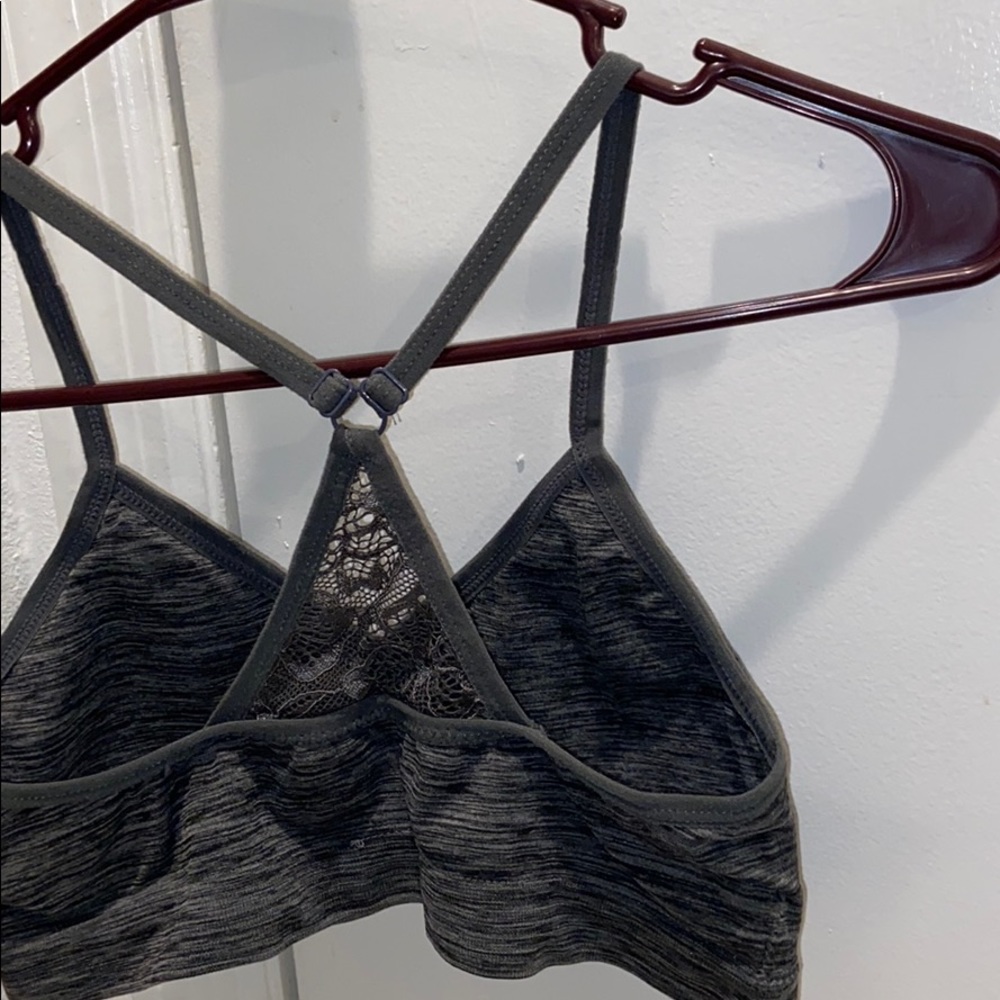 Sports bra - Picture 2 of 4